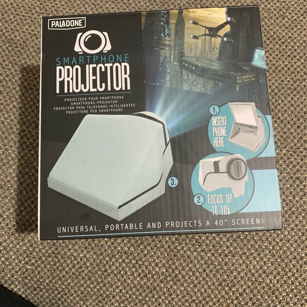Smart phone projector